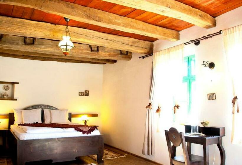 بنسيون Casa Cu Zorele, Crit 189