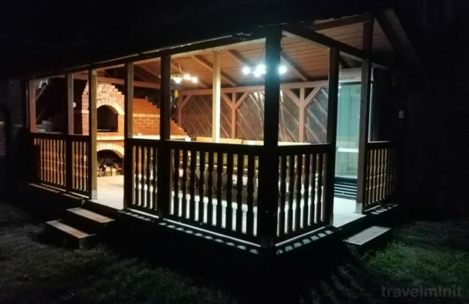 پانسیون Casa Uila