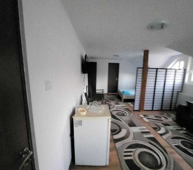 بنسيون Casa Uila