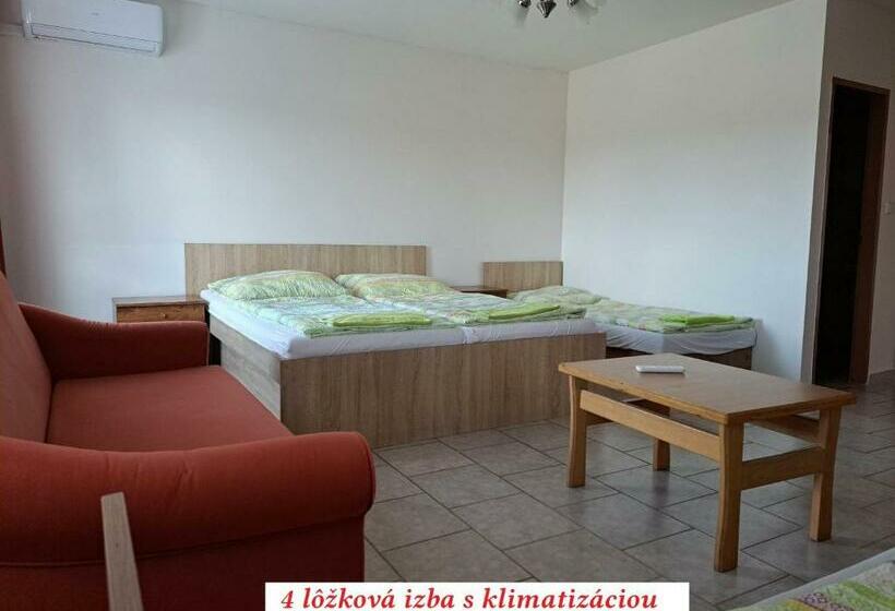 פנסיון Európa Penzión