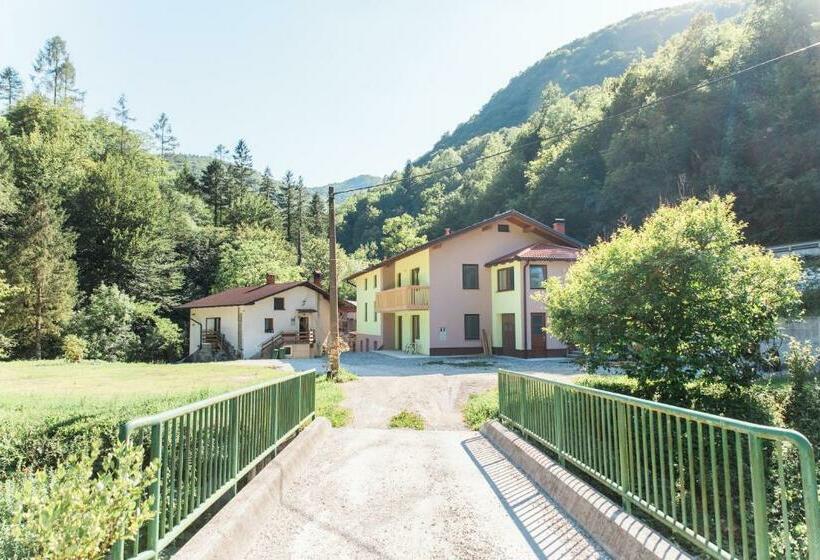 پانسیون Guest House Rosi