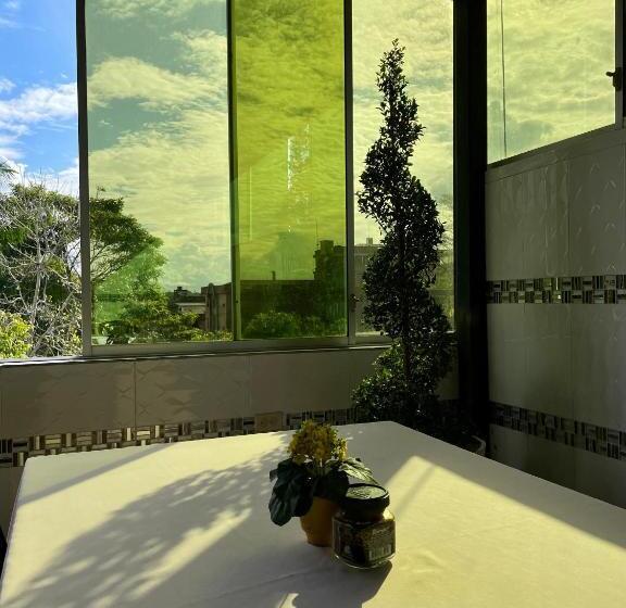 Pension Hostal R. Williams