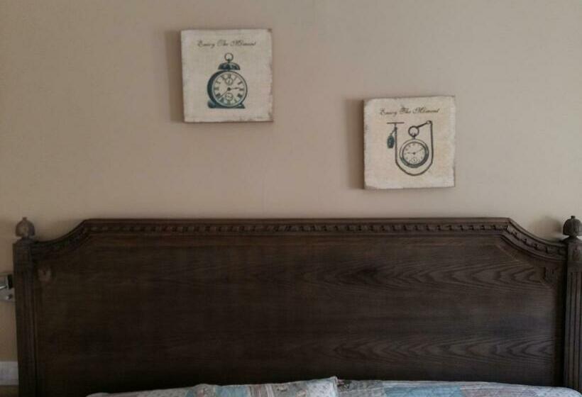 פנסיון Pensió Rosa Dels Vents