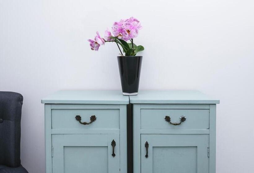 پانسیون M9 Rooms