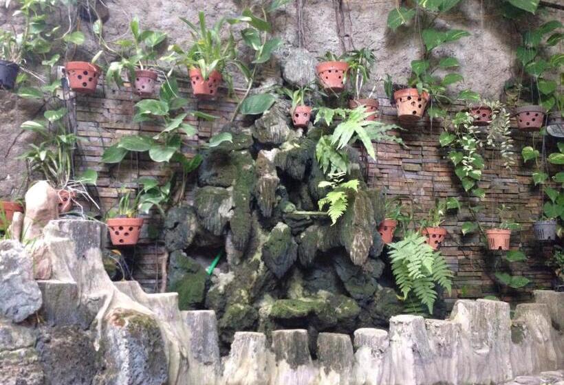 پانسیون Rỗng Homestay