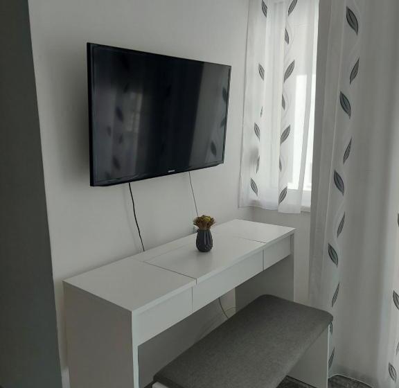 Пансион Villa Valentines