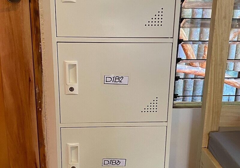 استراحتگاه Monkey Business Siquijor