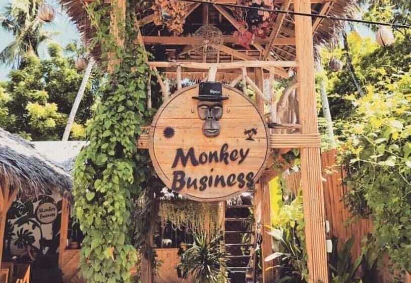 استراحتگاه Monkey Business Siquijor