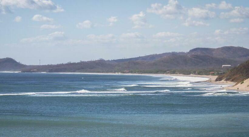 הוסטל Finca Popoyo