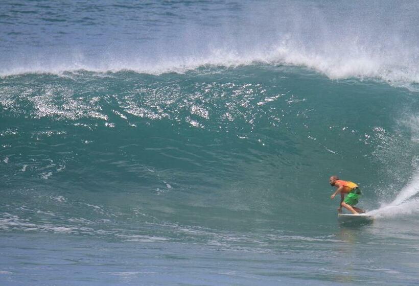 הוסטל Finca Popoyo