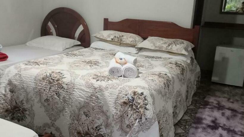 Общежитие Pousada Recanto Iza