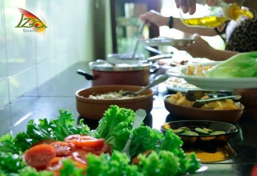 Общежитие Pousada Recanto Iza