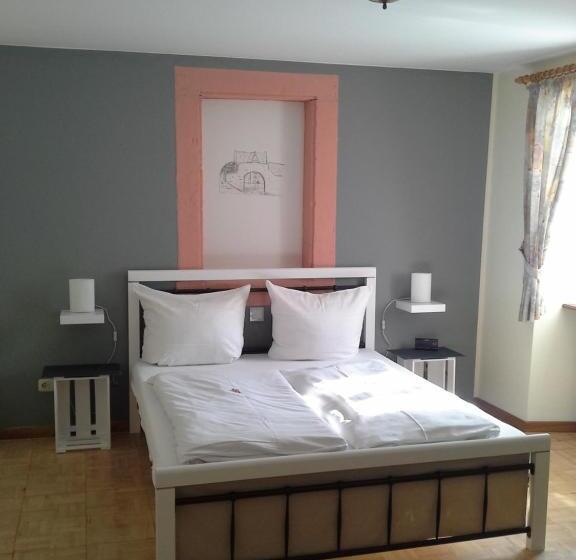 ユースホステル Weinhaus Kurtrierer Hof