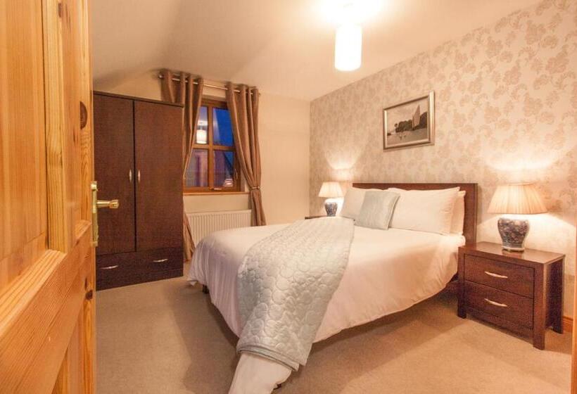 مبيت وإفطار Achill Water S Edge