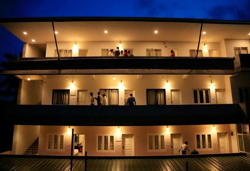 ベッドアンドブレックファースト Highrange Plaza