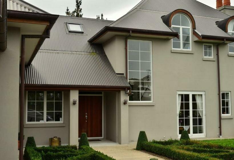 مبيت وإفطار Lavender Lodge