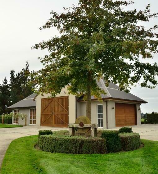 مبيت وإفطار Lavender Lodge