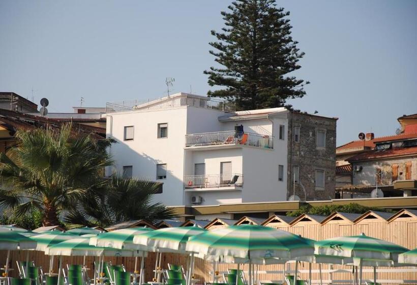 住宿加早餐  Lu.na