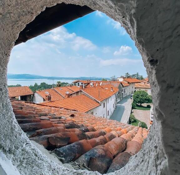 住宿加早餐 Monastero Del Lago