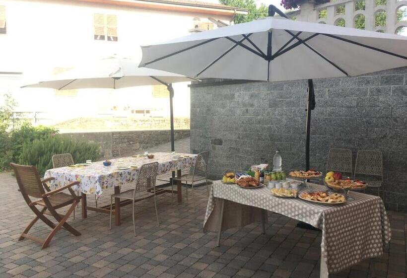 فندق Agriturismo La Ferriera