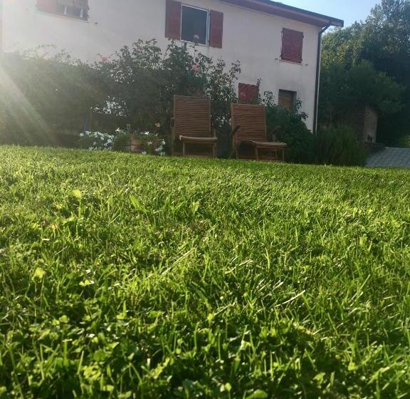 בית מלון כפרי Agriturismo La Ferriera