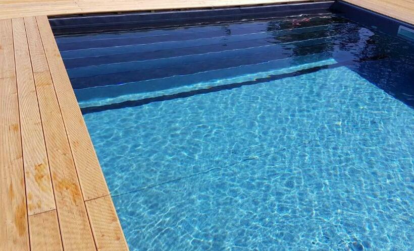 Отель Agriturismo Podere Omomorto