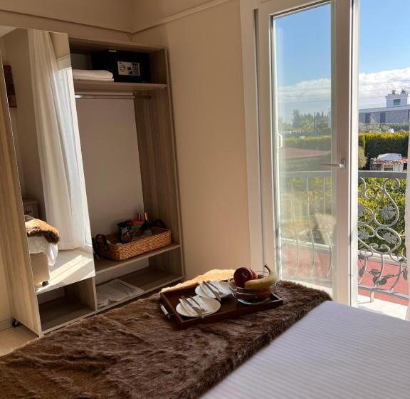 فندق B. Equine Range