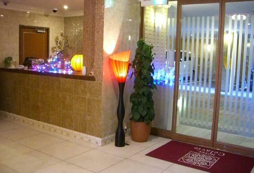 فندق Celavie Shijonawate