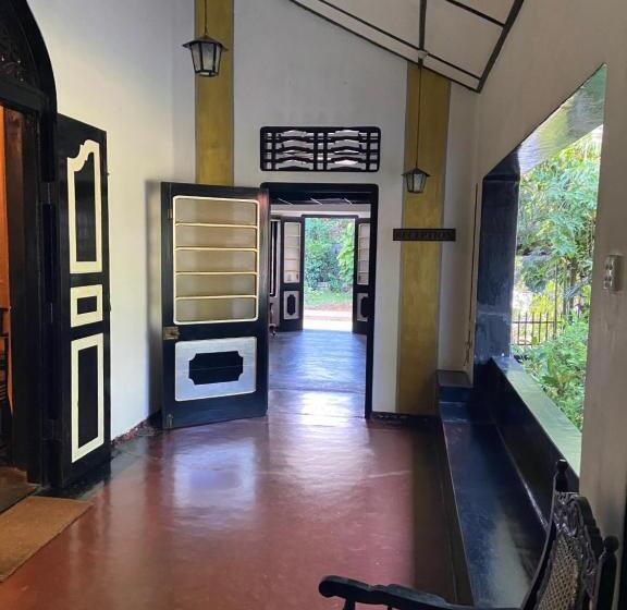 فندق Clover Grange Home Stay