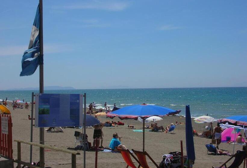 ホテル La Sassetta