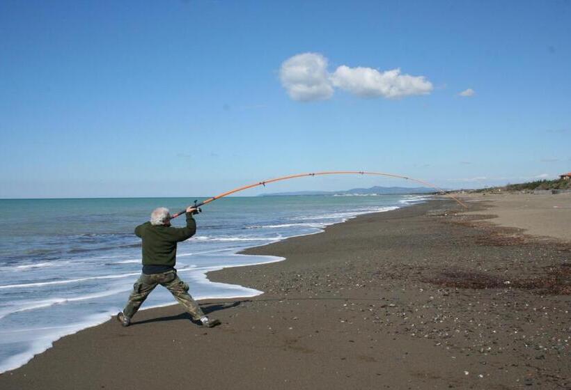 ホテル La Sassetta