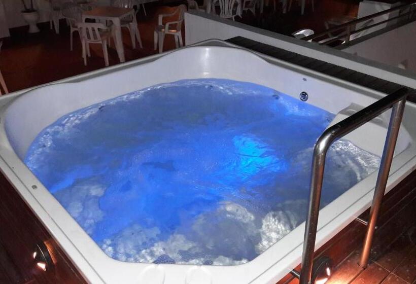 Отель Santa Clara