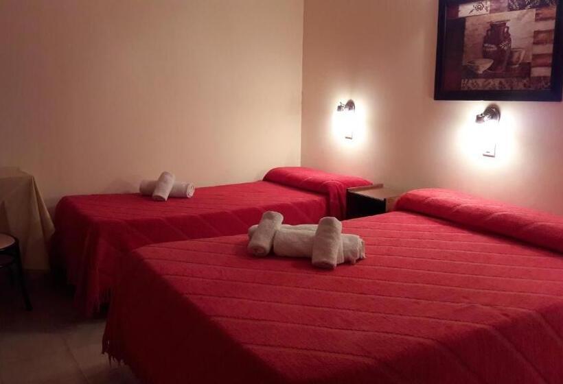 Отель Santa Clara