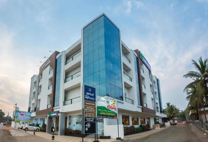 فندق Somisetty Landmark