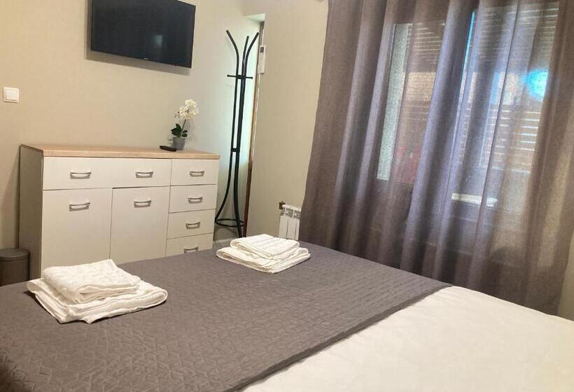 ペンション къща за гости мегдана