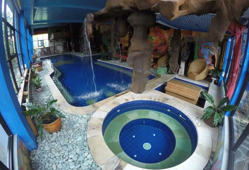 פנסיון Bottelmania