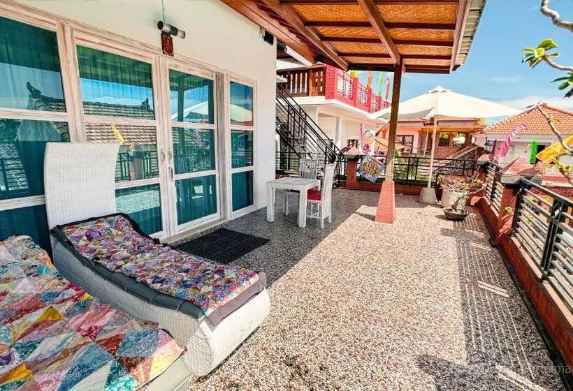 פנסיון Bottelmania