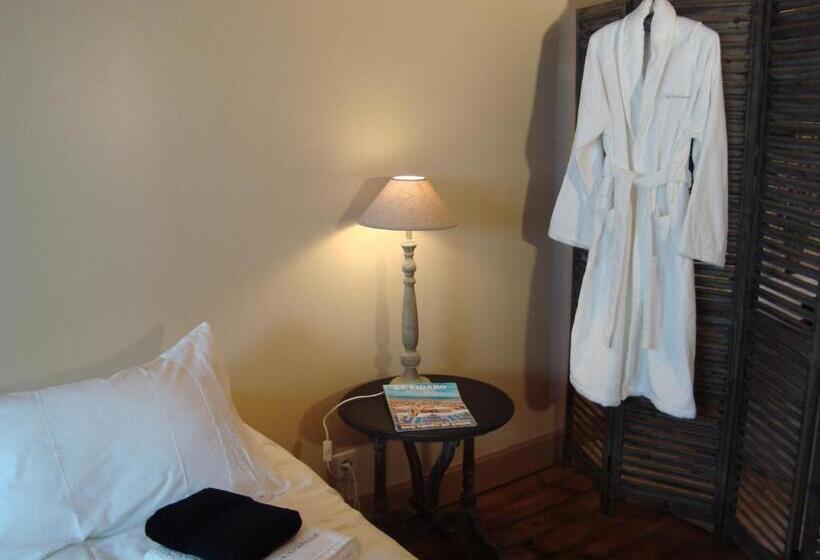 بنسيون Maison L épicurienne