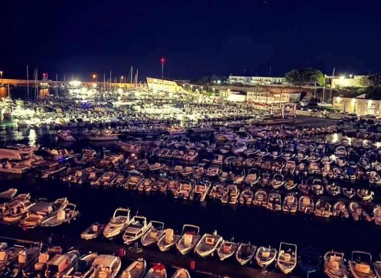 פנסיון Masseria Asteri B&b