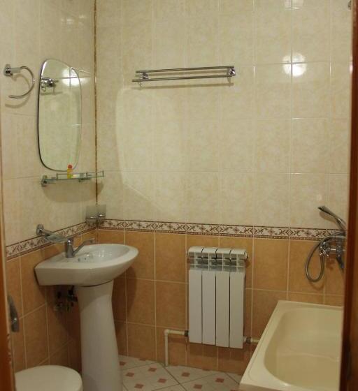 بنسيون Nazira & Azizbek 2