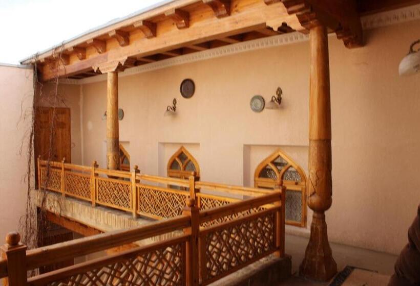 بنسيون Nazira & Azizbek 2