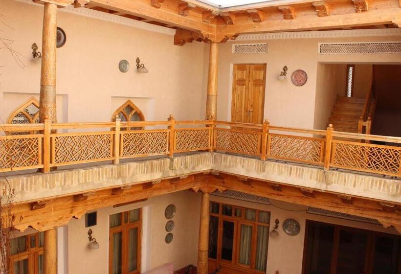 بنسيون Nazira & Azizbek 2