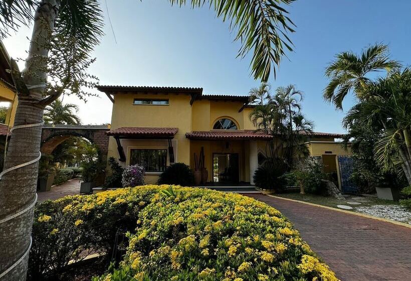 Porto Bello Hotel Boutique