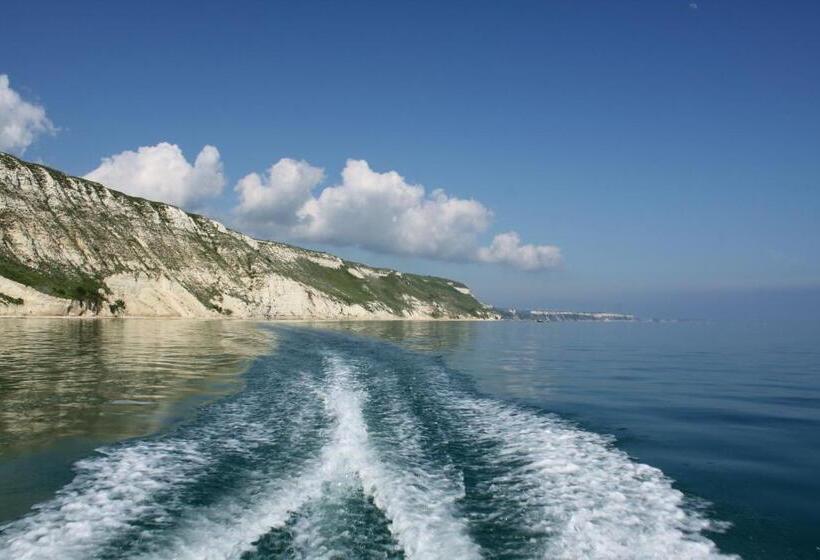 리조트 Kosta Bungalows