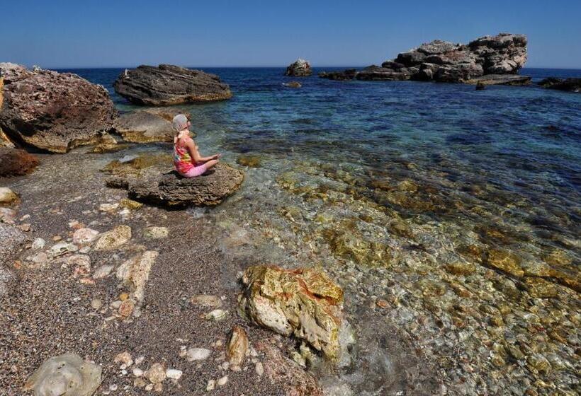 리조트 Kosta Bungalows