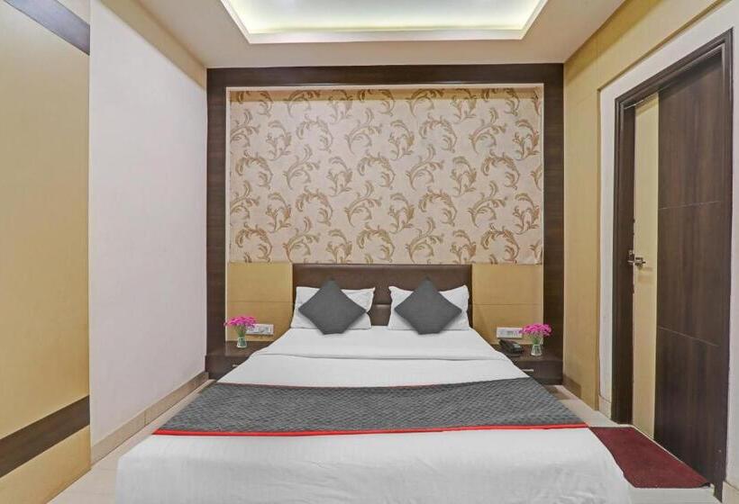 Townhouse 1182 Hotel Tirupati Galaxy