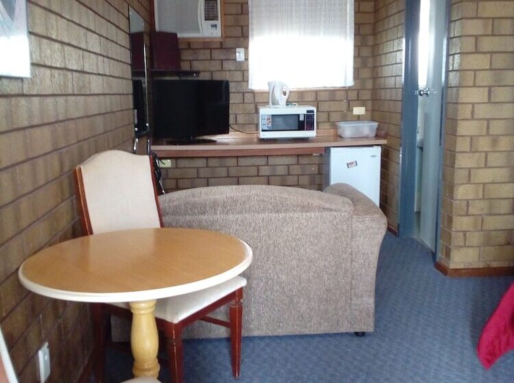 Airport Whyalla Motel