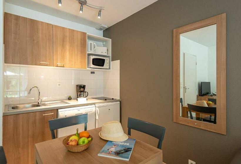 هاستل Terres De France  Le Domaine Du Golf