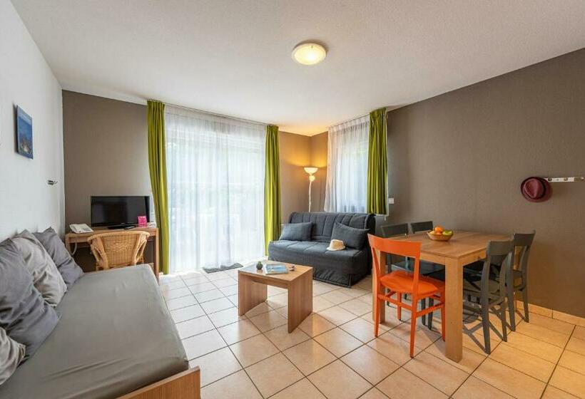 هاستل Terres De France  Le Domaine Du Golf