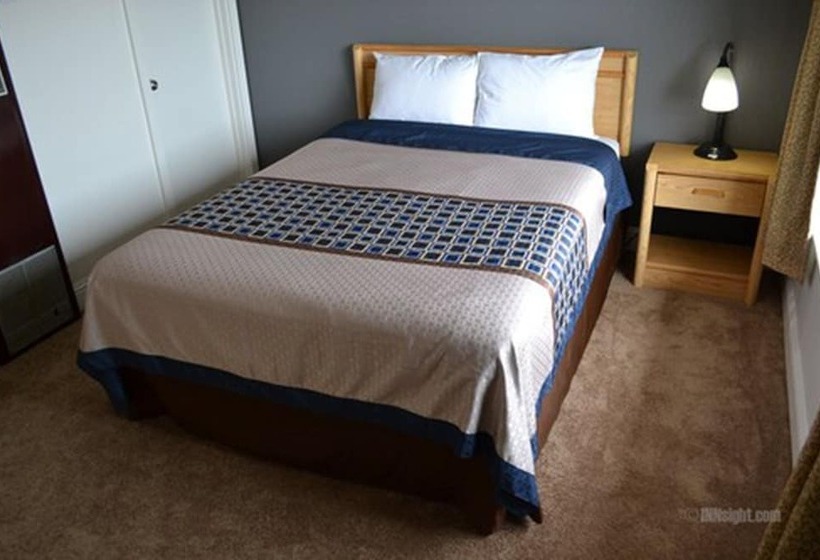 فندق على الطريق Ocean Inn